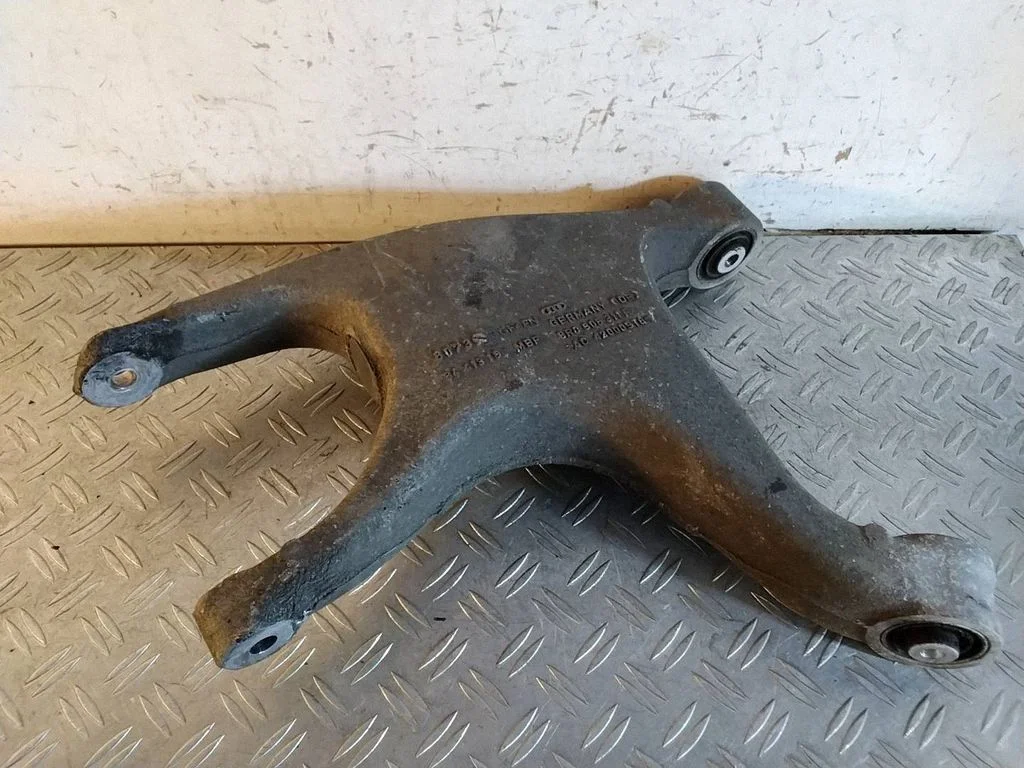 Rear upper control arm/wishbone – Porsche Macan (95B) (2019-)