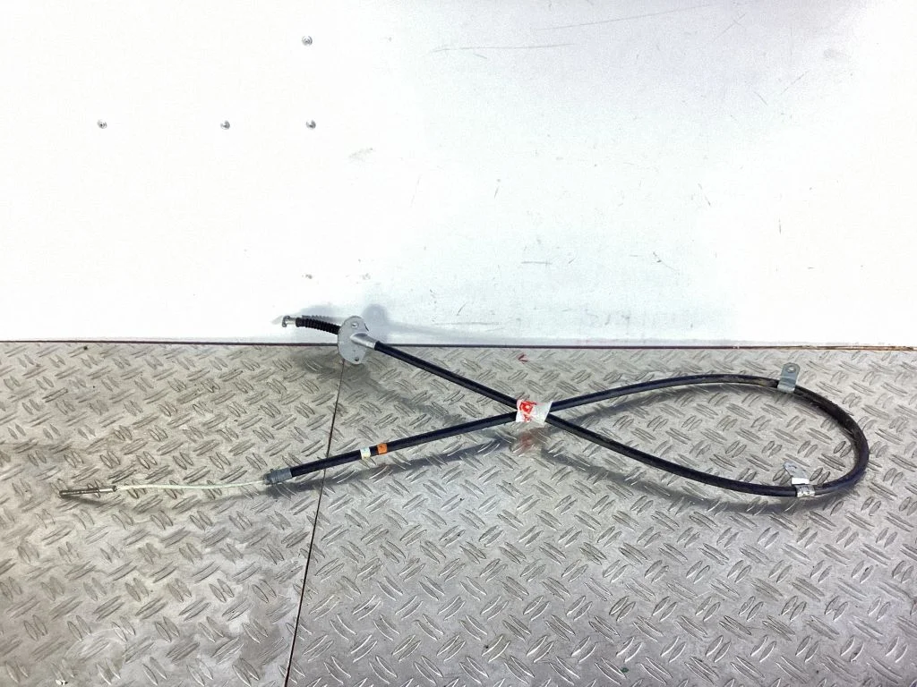 Gear shift cable linkage – Lexus RC (2014-)