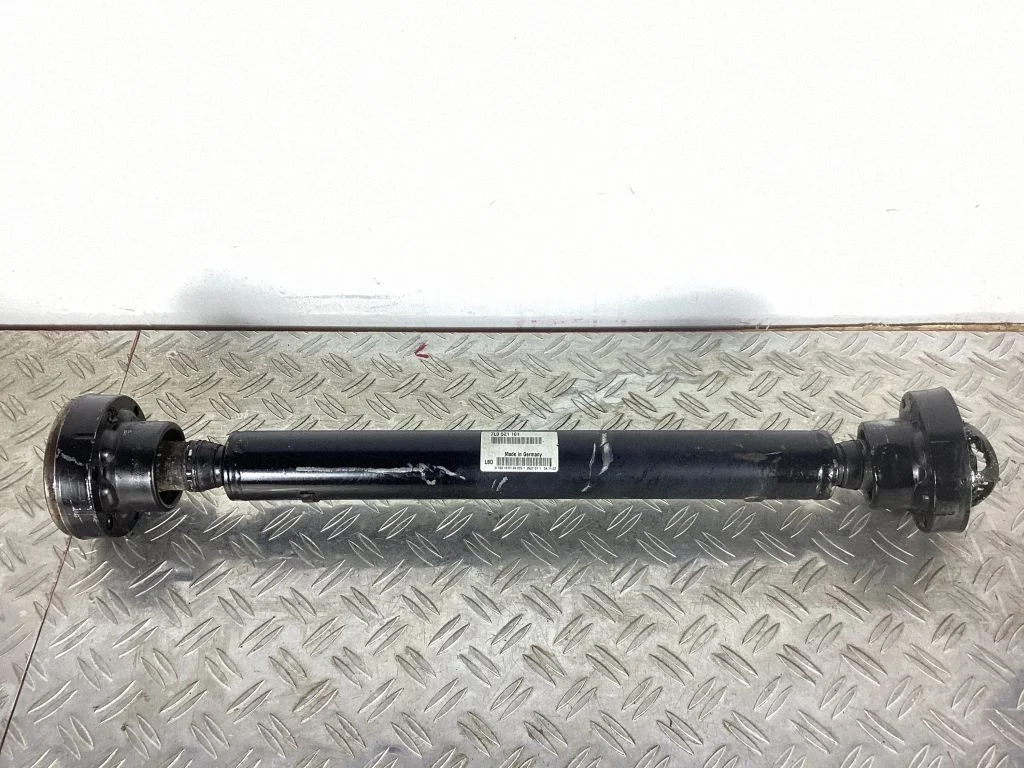 Front prop shaft 7L0521101