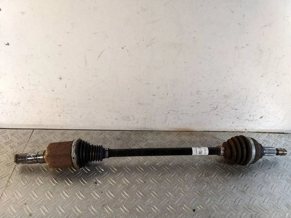 Front driveshaft – Tesla Model Y (2020-)