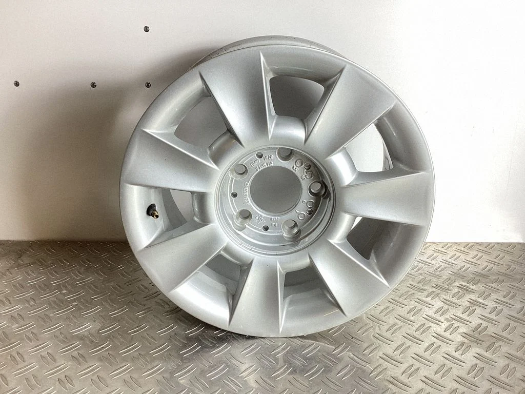 R15 alloy rim – BMW 5 Series E39 (1996-2003)