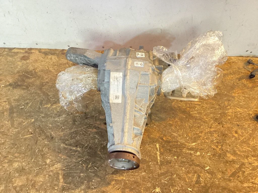 Rear differential – Porsche Macan (95B) (2019-)