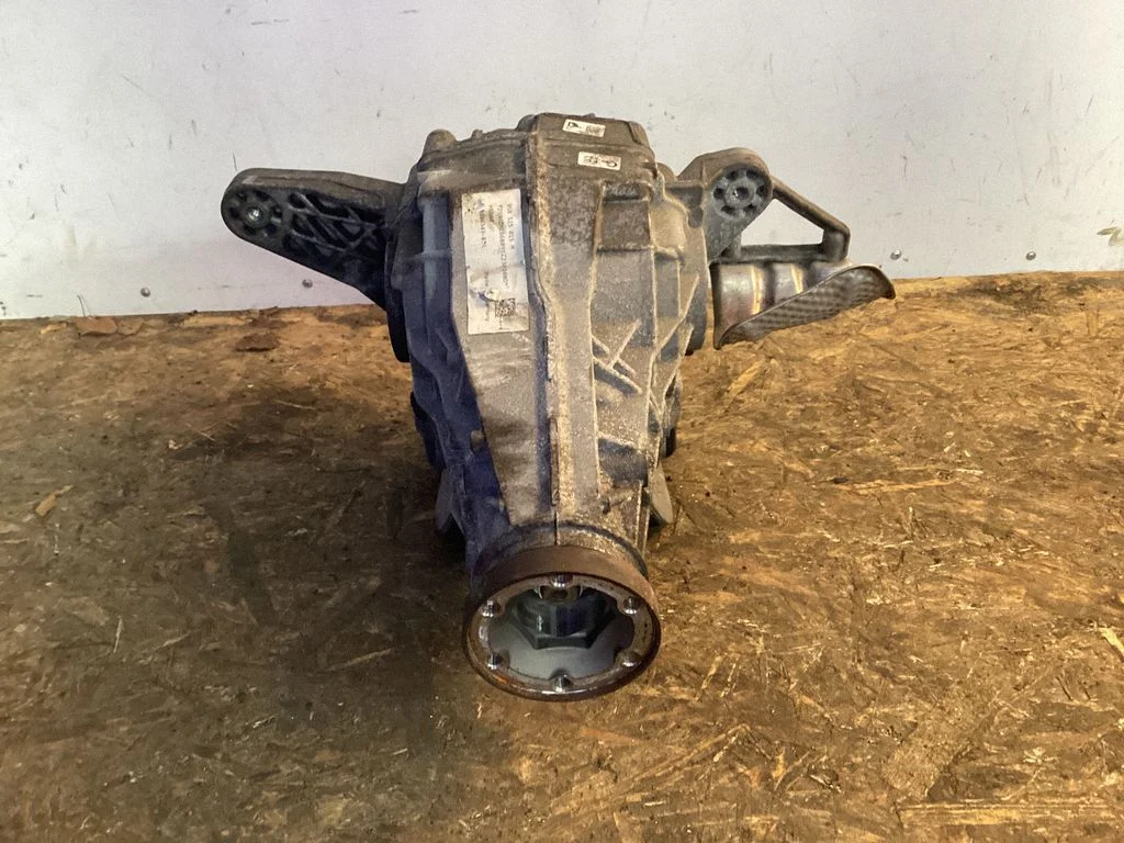 Rear differential – Porsche Macan (95B) (2019-)