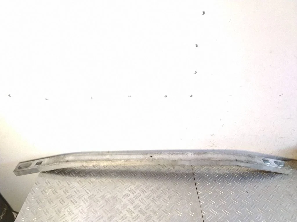 Front bumper cross member