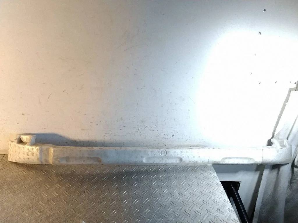 Front bumper foam support bar 5261160070