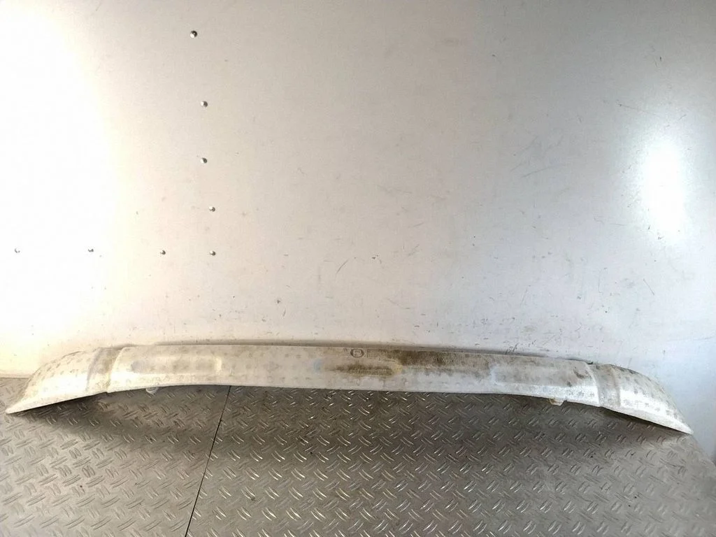 Front bumper foam support bar 5261160070