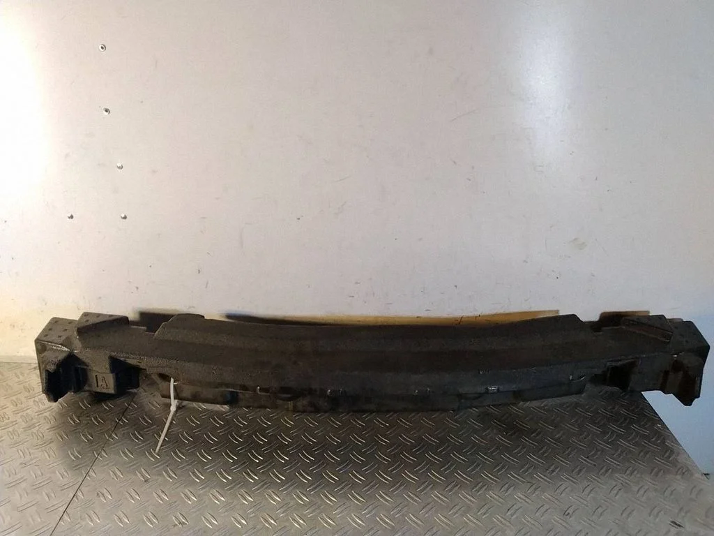 Front bumper foam support bar – Lexus RX 450H (2016-)