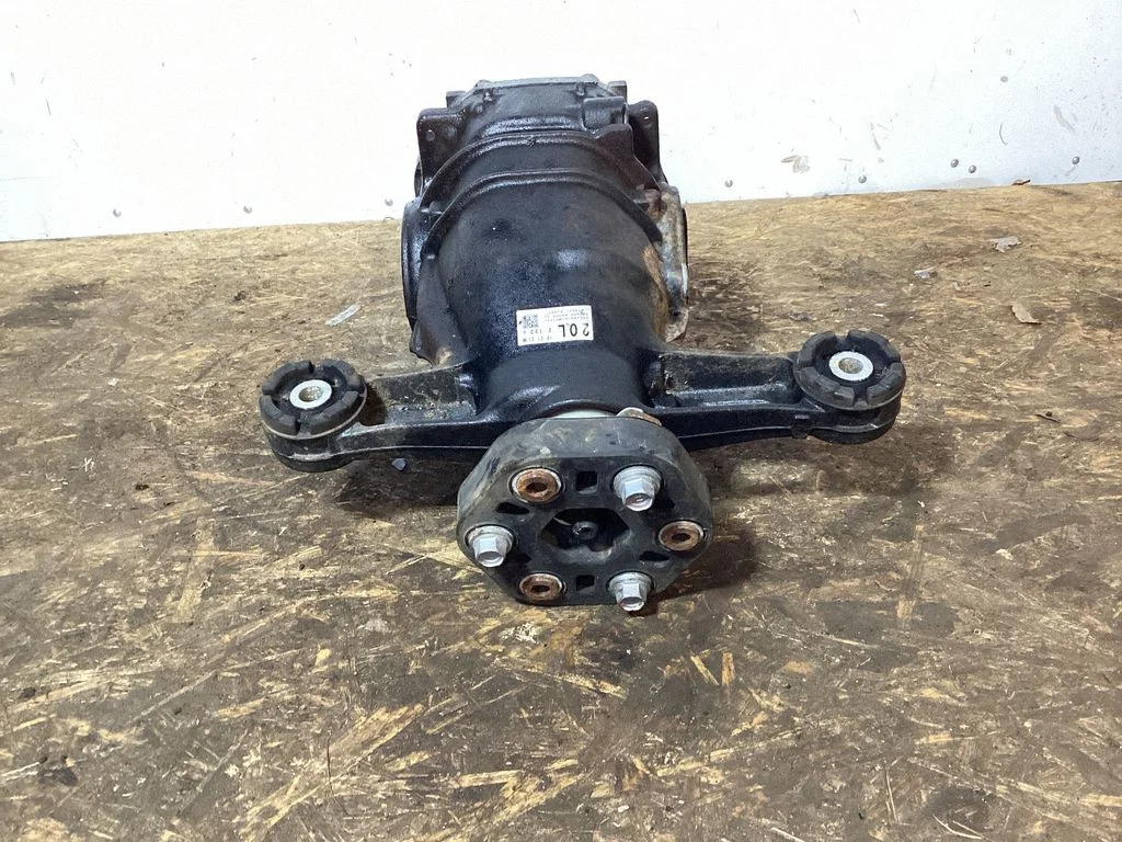Rear differential – Lexus RC (2014-)