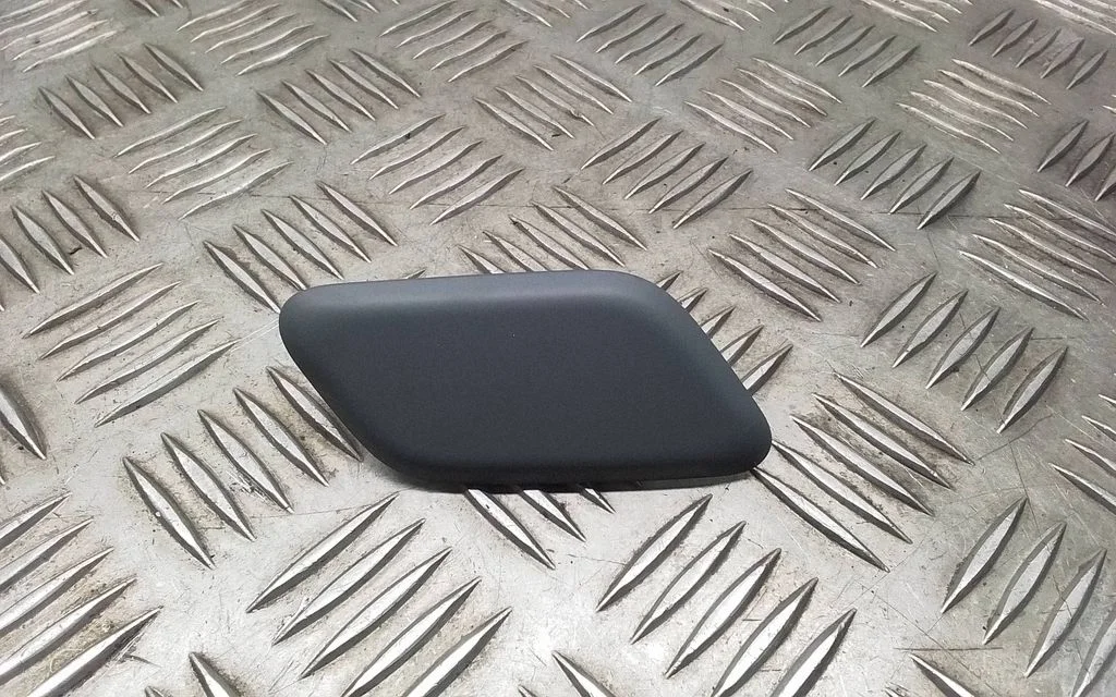 Headlight washer spray nozzle cap/cover 8504409901