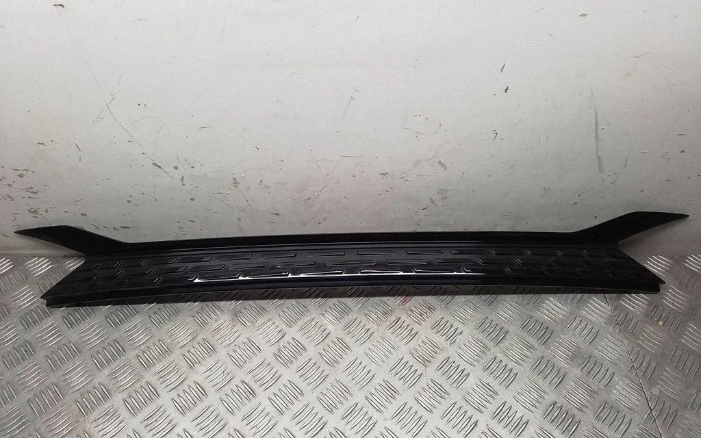 Front bumper lower grill 86351CV200