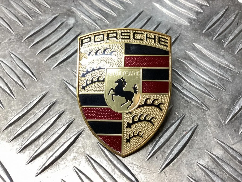 Manufacturer badge logo/emblem – Porsche 911 991 (2011-2019)