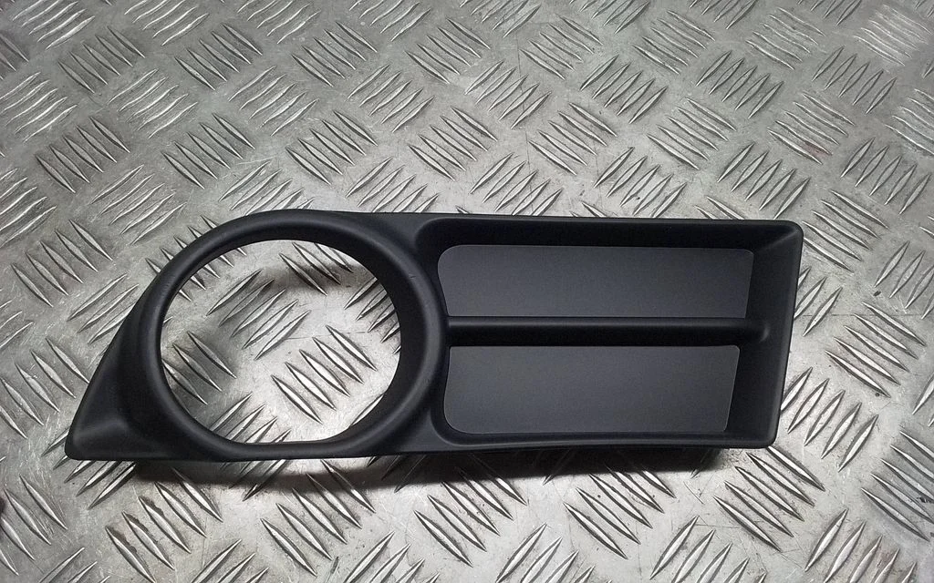 Front fog light trim/grill 521280F020