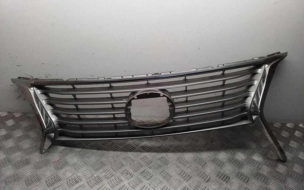 Atrapa górna (grill) 5310148400