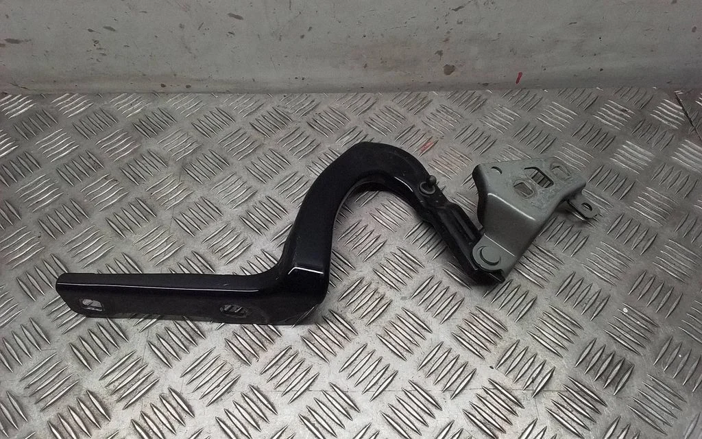 Mootorikapoti hinged – Tesla Model Y (2020-)