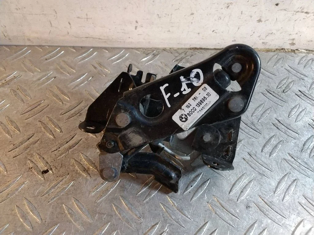 Zamek maski – BMW Seria 5 F10 F11 (2009-2016)