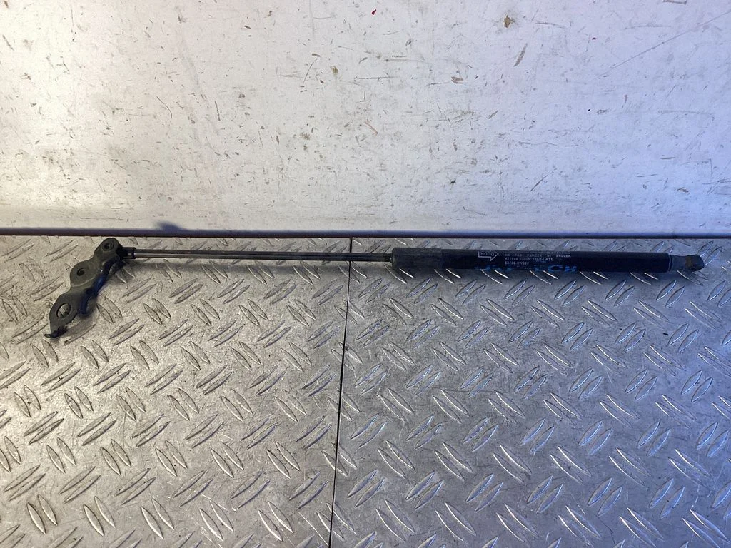 Front bonnet/hood damper/strut – Toyota Land Cruiser (J150) (2009-)
