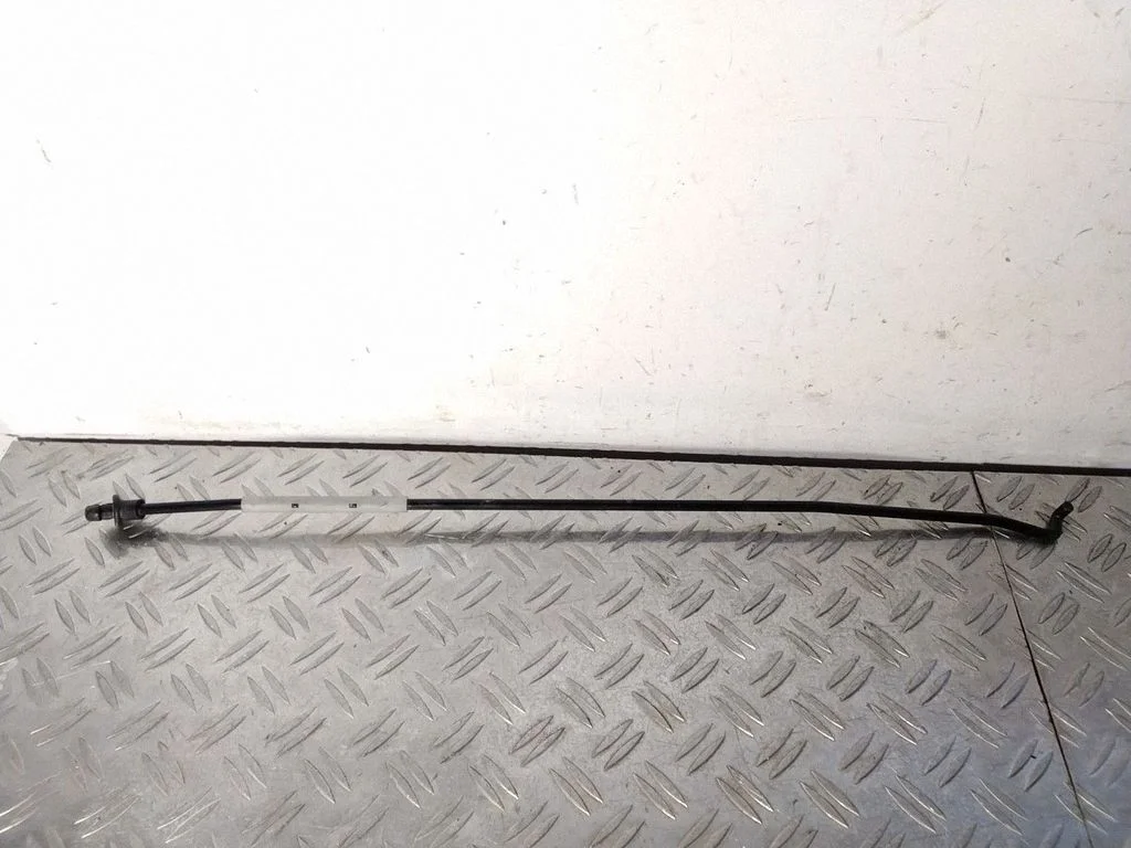 Engine bonnet/hood prop rod/strut – Toyota Prius+ (ZVW40) (2011-2018)