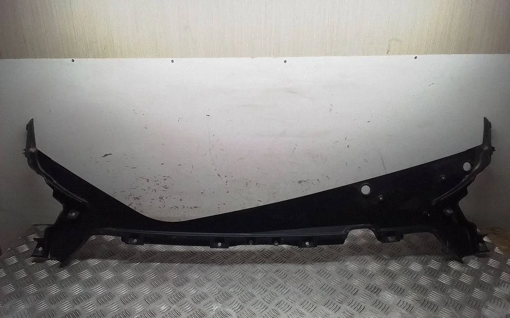 Wiper trim 1492603