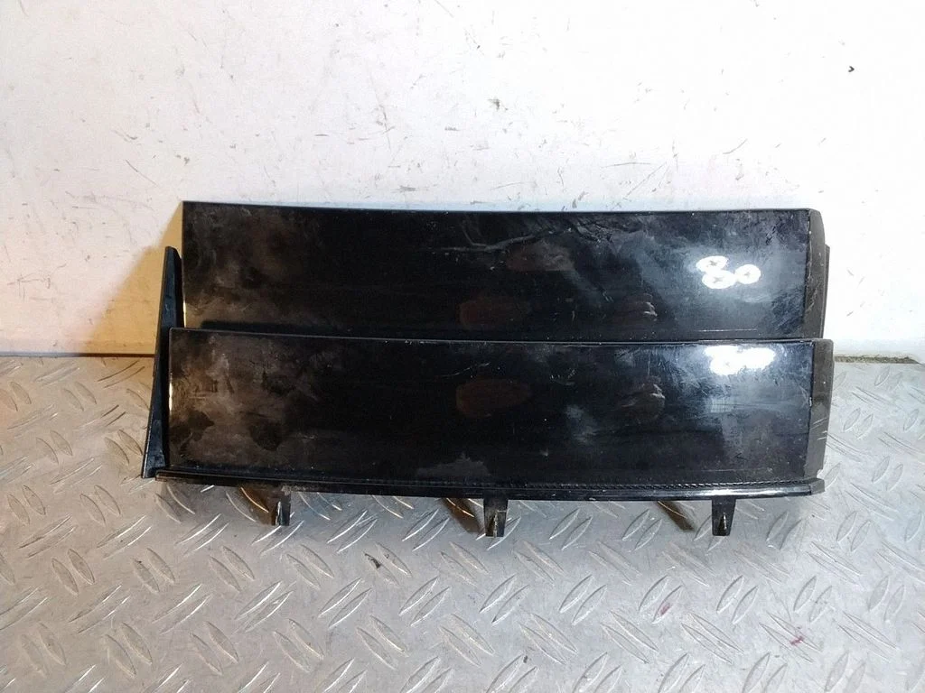 Kratka w błotniku – Land Rover Range Rover L322 (2002-2012)