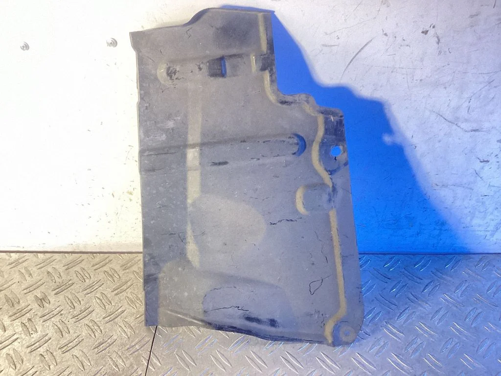 Engine splash shield/under tray 5144442040