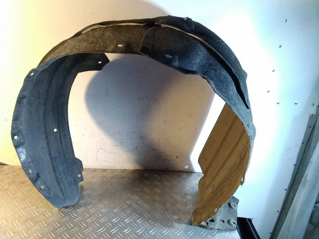 Front wheel arch liner splash guards 5387578020