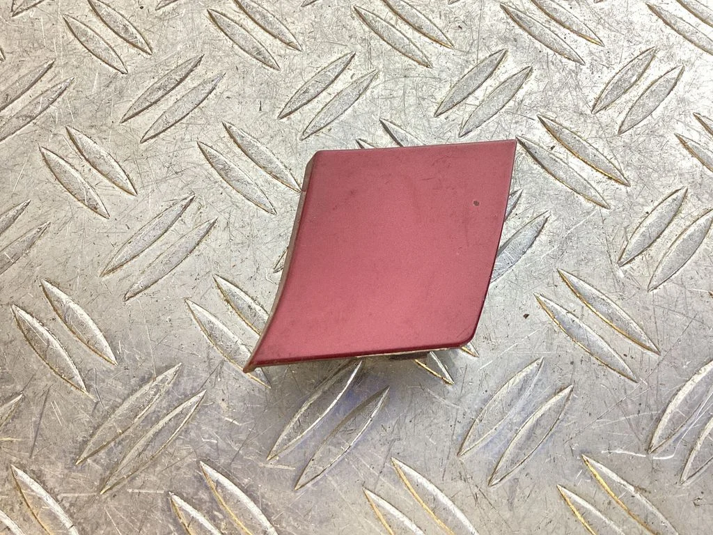 Rear bumper row hook cap/cover