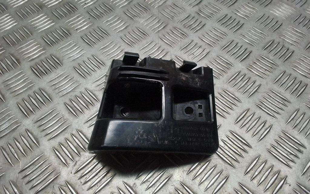 Rear bumper mounting bracket 149403900