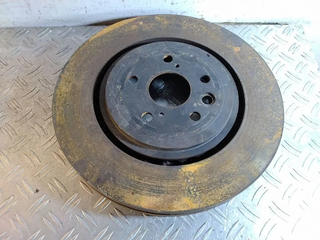 Front brake disc – Lexus RX 450H (2016-)