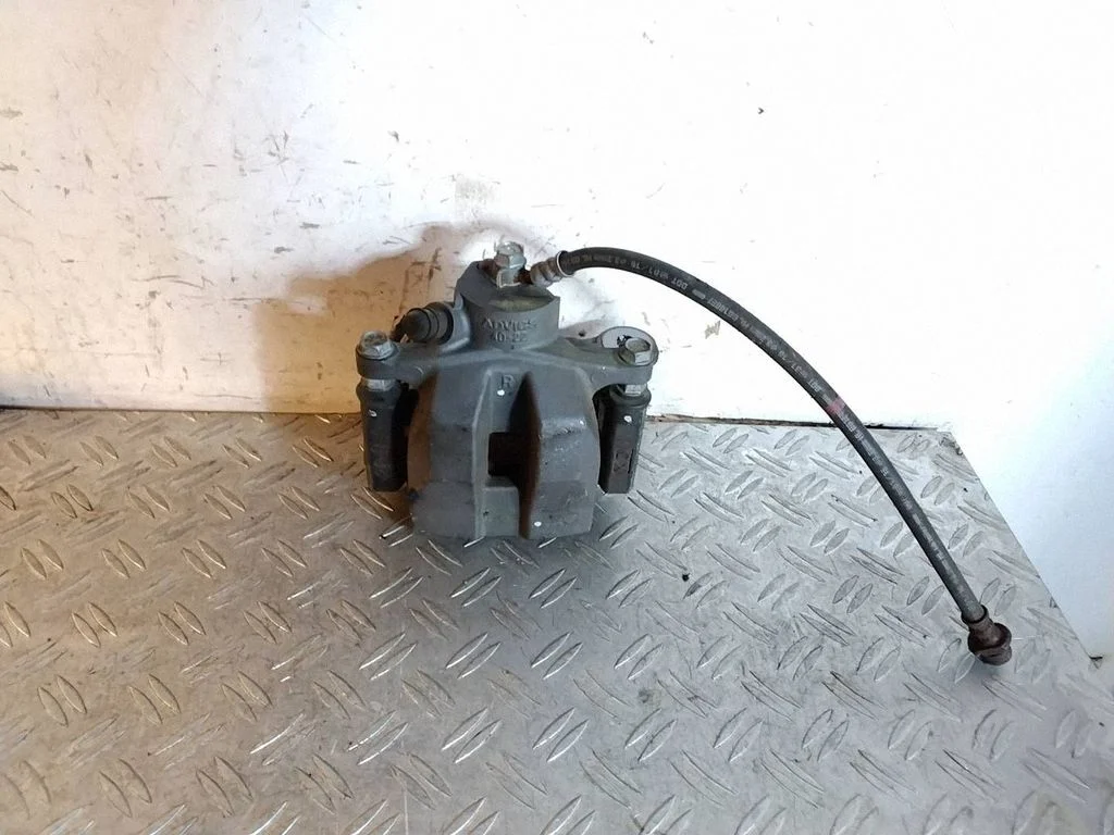 Zacisk hamulcowy tylny – Lexus IS III XE30 (2013-2020)