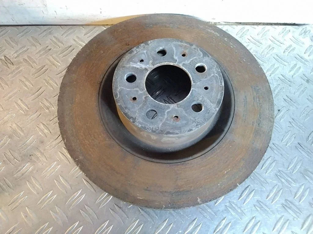 Front brake disc – Tesla Model Y (2020-)