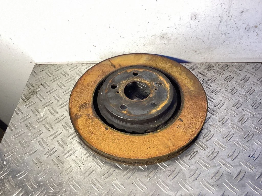 Front brake disc – Lexus RX 450H (2016-)