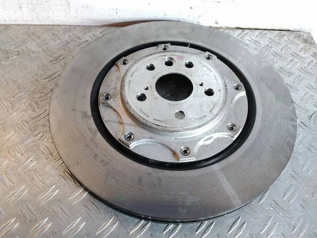 Front brake disc – Lexus RX 450H (2016-)