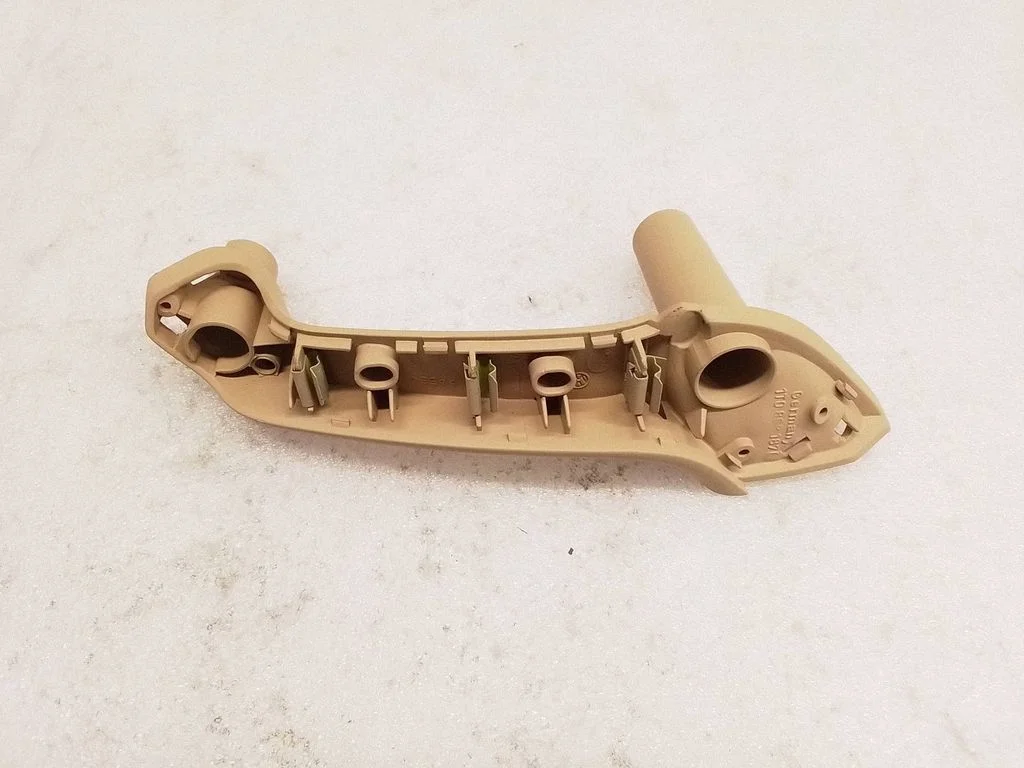 Front door interior handle – Volkswagen Caddy (2004-2010)