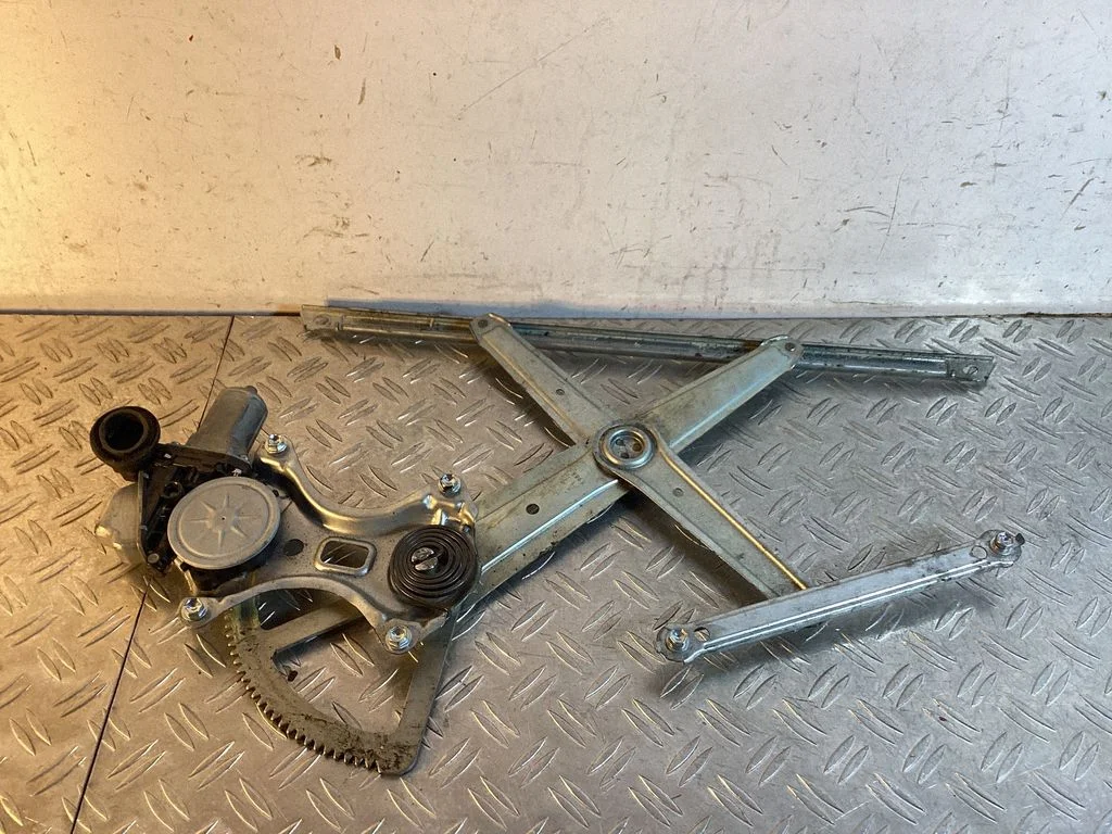 Front door window regulator with motor 8571012490
