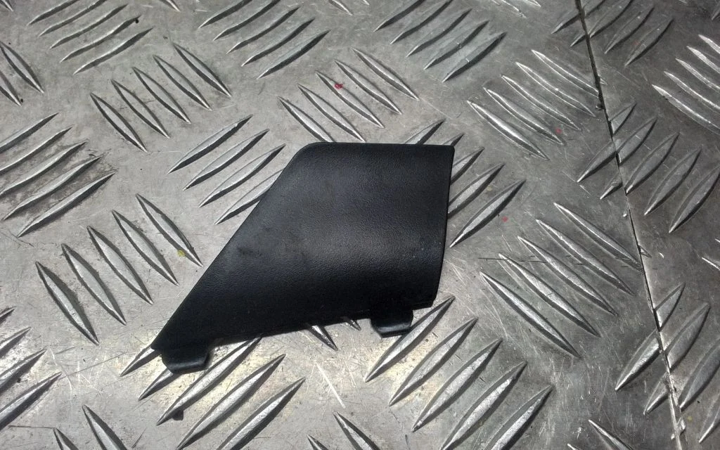 Tagaukse käepideme kate – Tesla Model S (2012-)