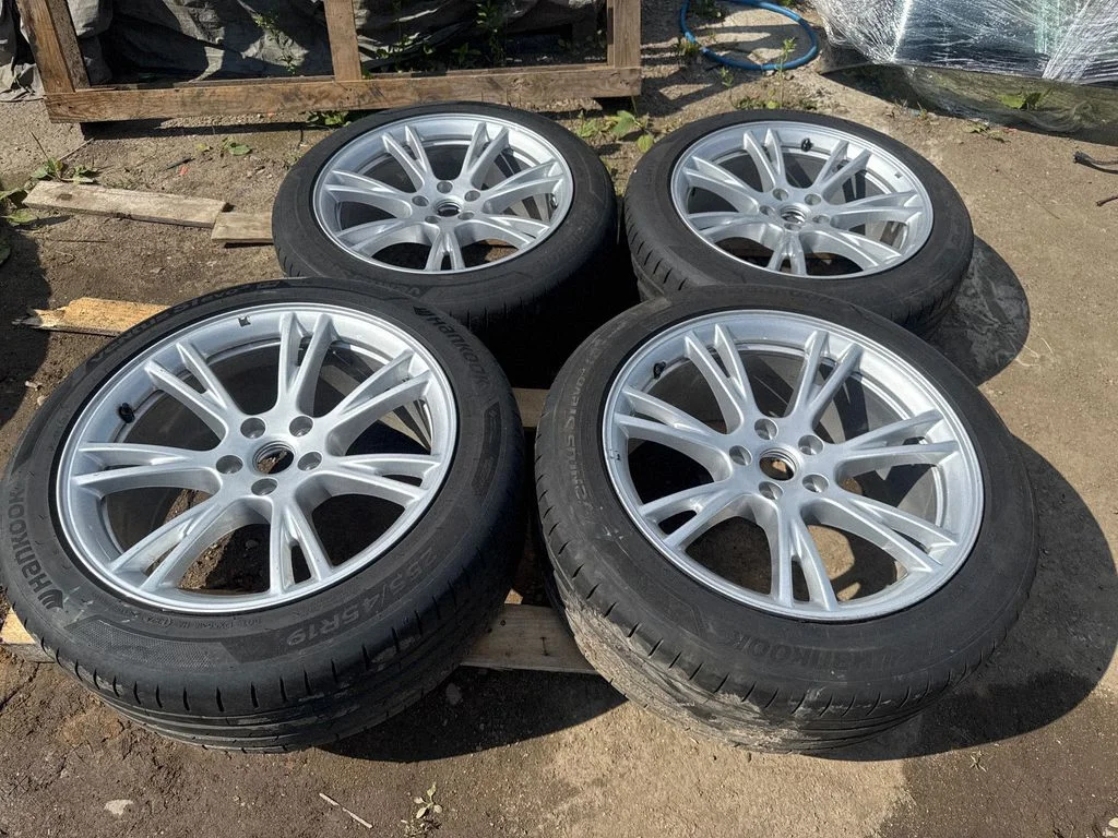 R19 alloy rim – Tesla Model Y (2020-)