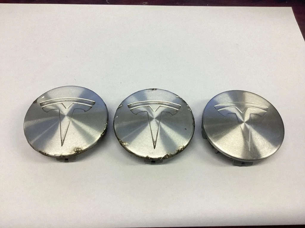 Original wheel cap – Tesla Model 3 (2017-)