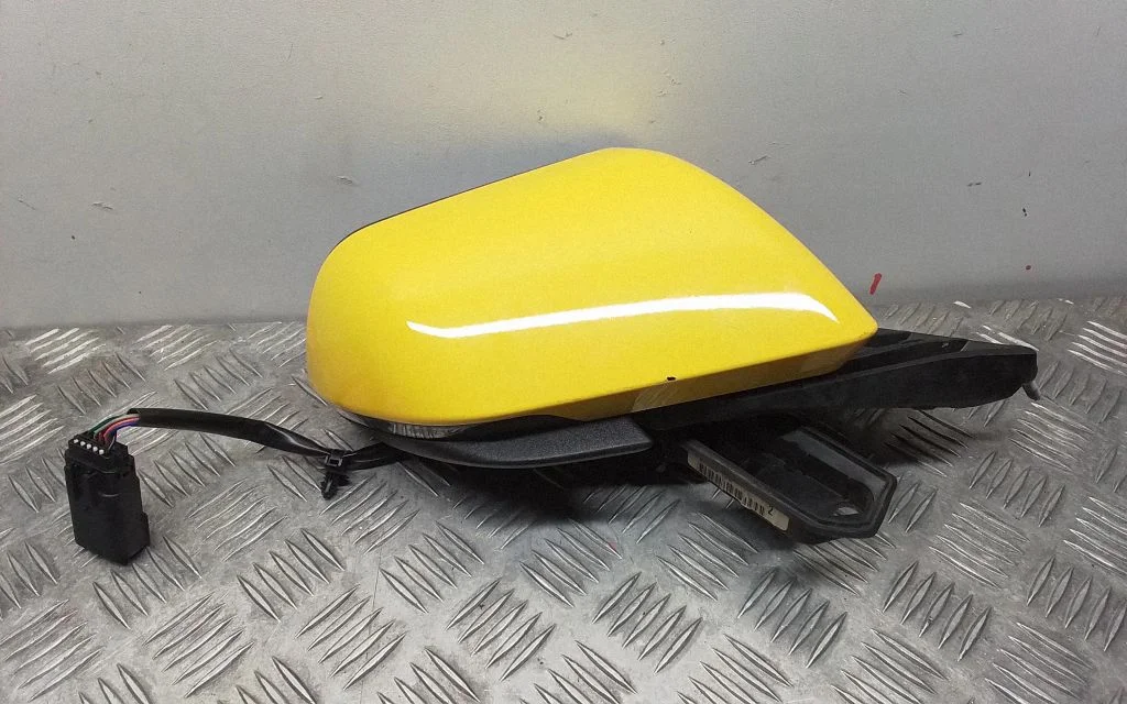 Esiukse elektriline välispeegel 621656