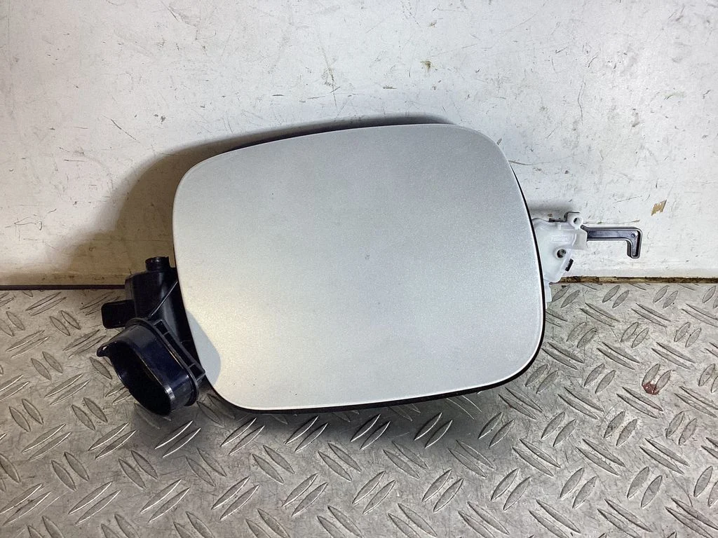 Fuel tank cap – Lexus NX (2021-)
