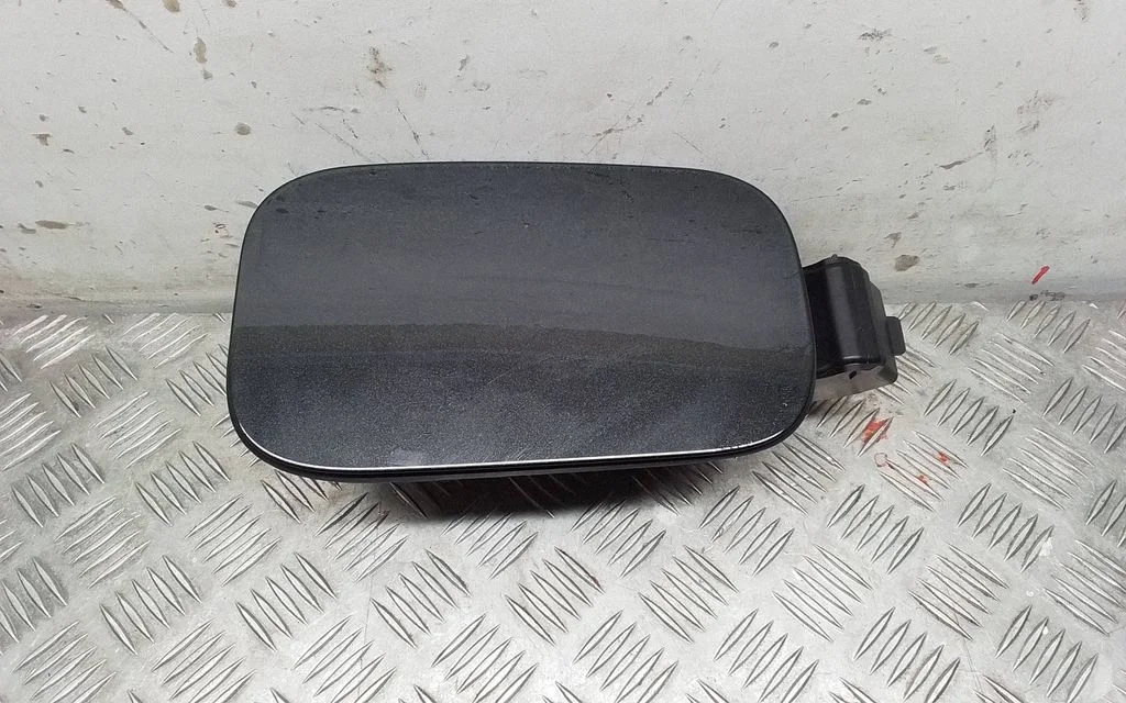 Fuel tank cap – Lexus RX 450H (2016-)