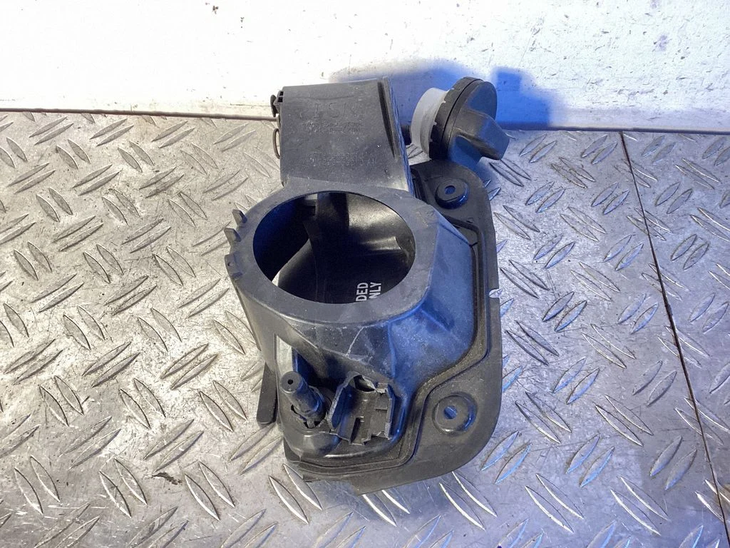 Fuel tank cap – Lexus IS III XE30 (2013-2020)