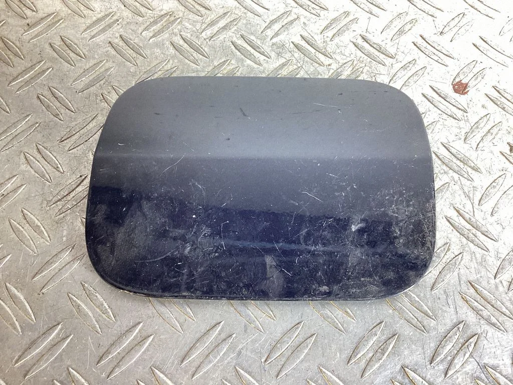 Fuel tank cap – Lexus GS 250 350 300H 450H (2013-)