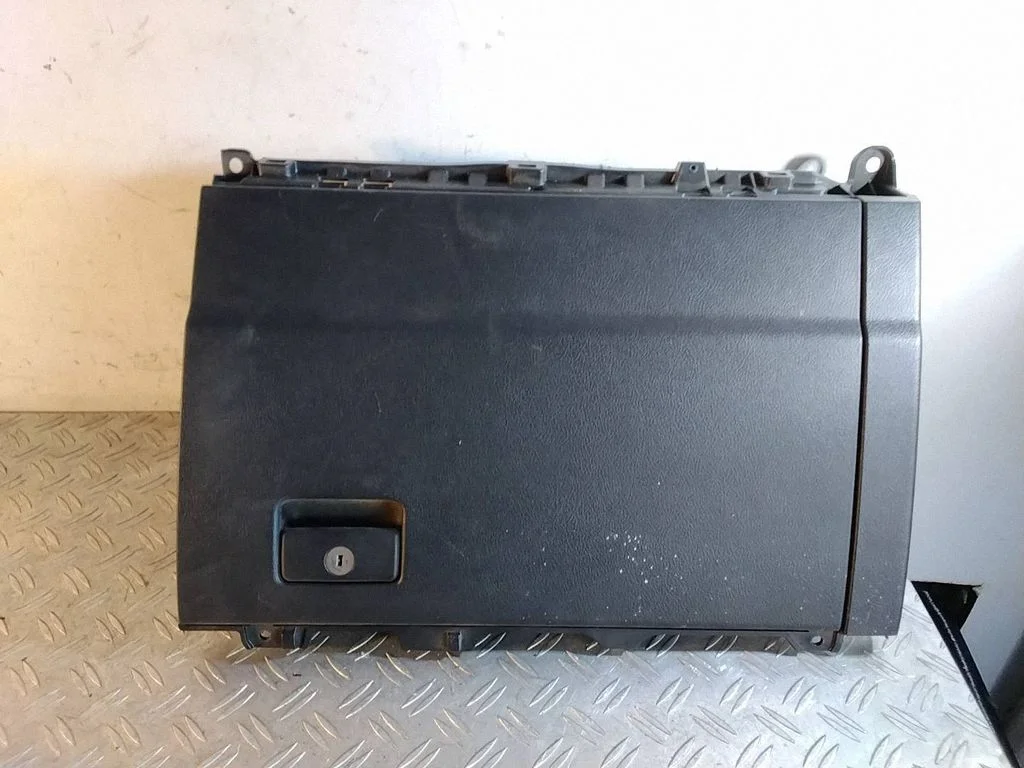 Kindalaegas – Toyota Land Cruiser (J150) (2009-)