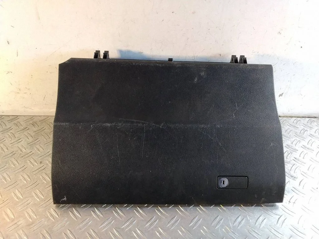Kindalaegas – Lexus NX (2014-2021)