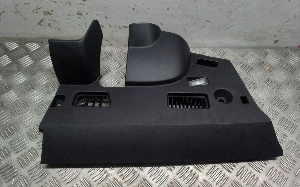 Dashboard lower bottom trim panel – Tesla Model Y (2020-)