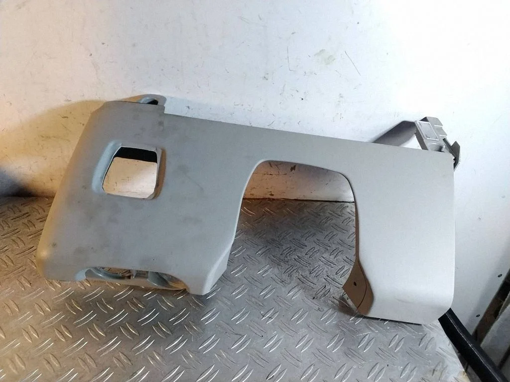 Dashboard lower bottom trim panel – Porsche 911 991 (2011-2019)