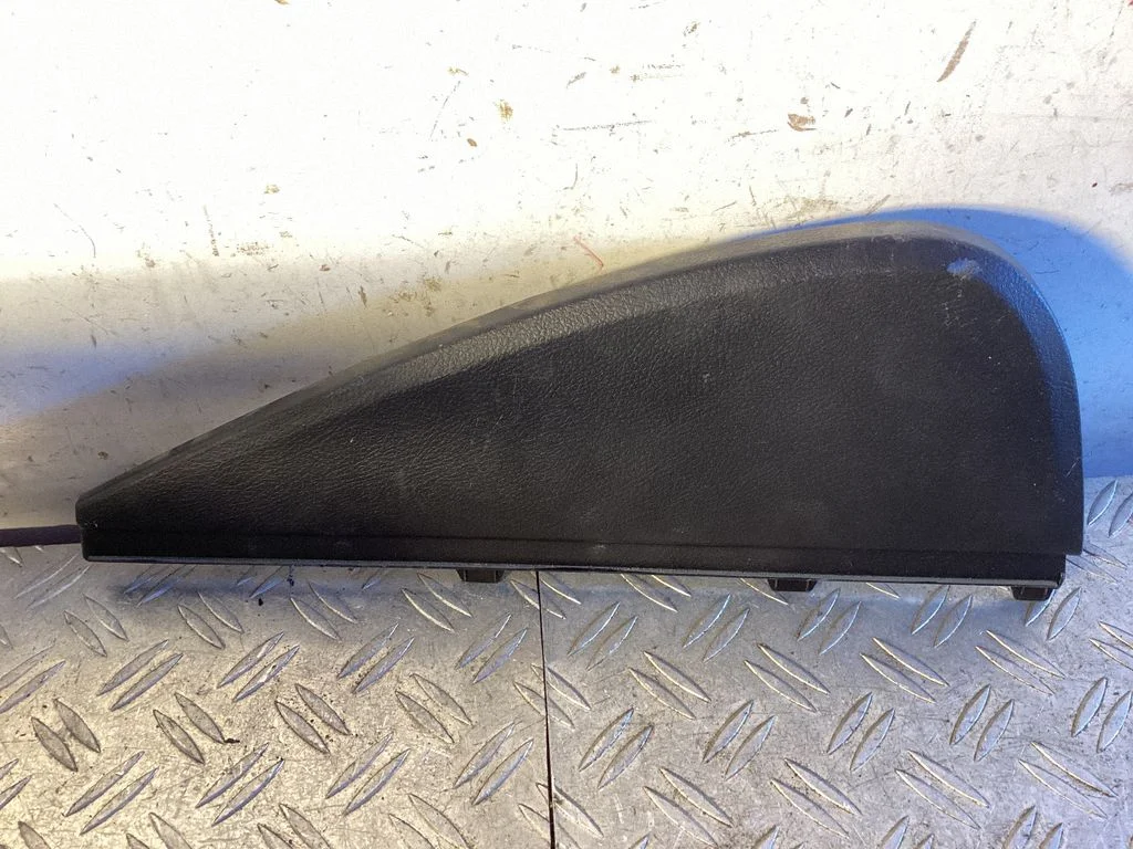 Dashboard side end trim 5531760040