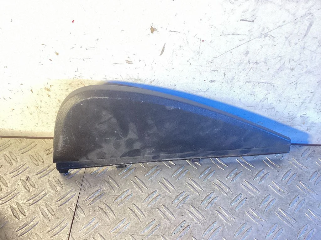 Dashboard side end trim 5531860130