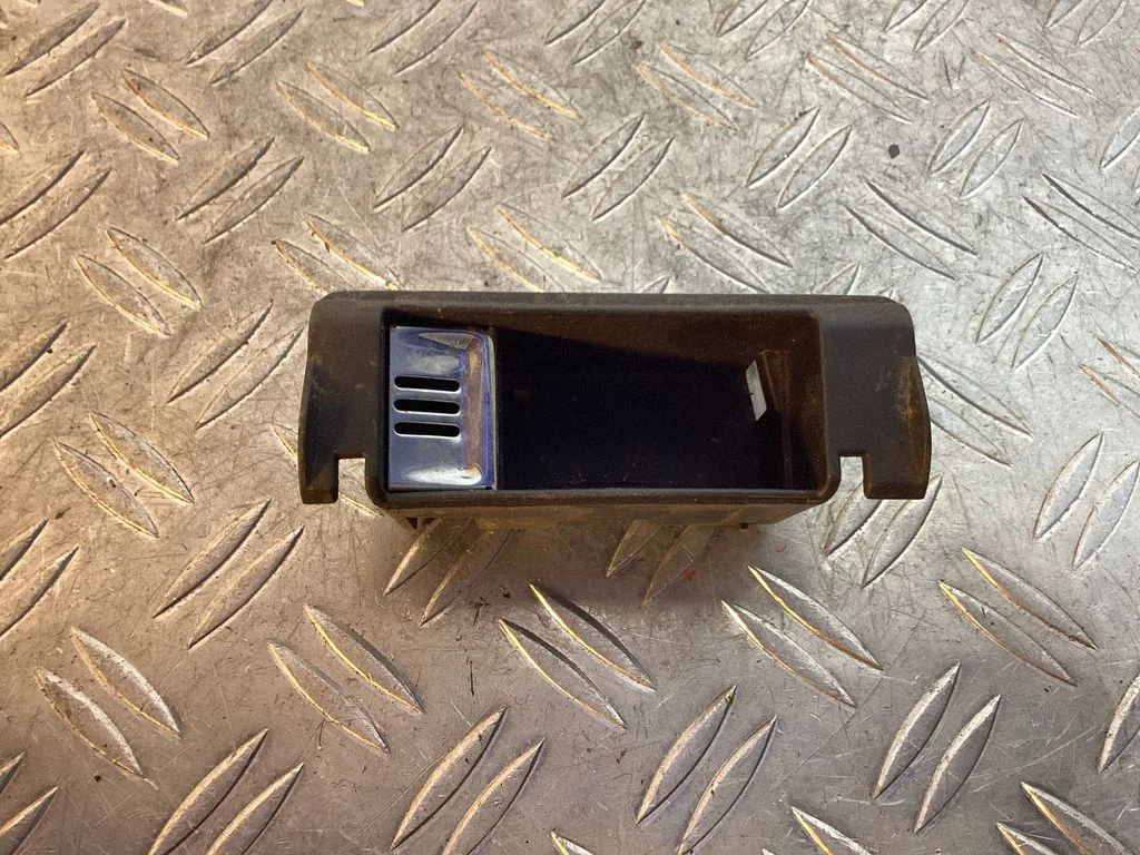 Car ashtray 4B0857405A