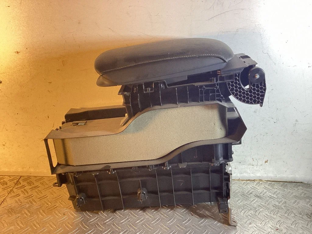 Cup holder – Lexus RX III (2008-2015)
